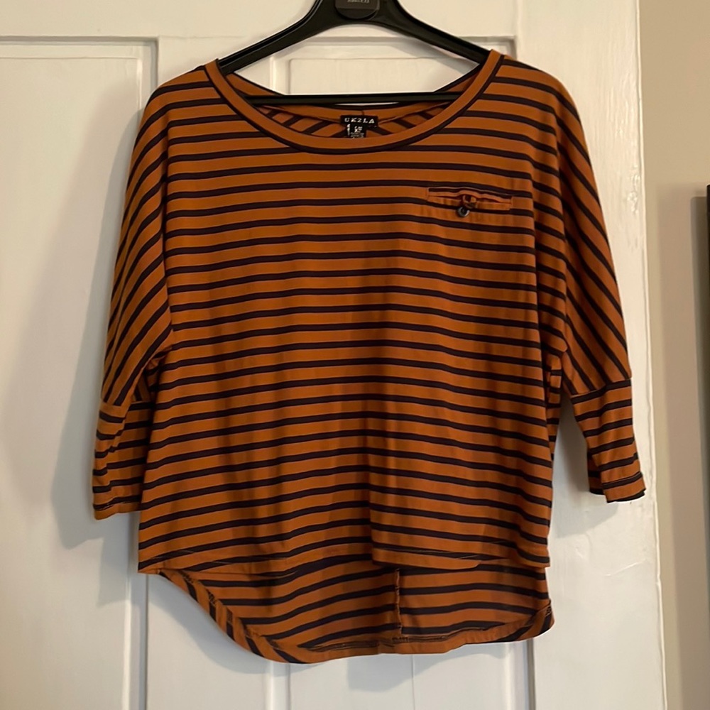 Striped 3/4 length Crop shirt